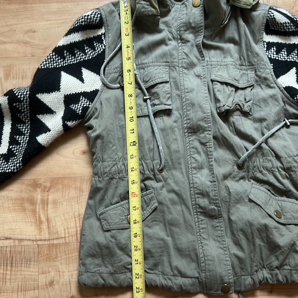 Fashionomics Aztec Jacket Large - Picture 5 of 8